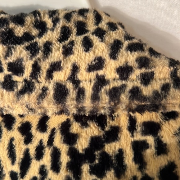 La Maison de la Fausse Fourrure Blazer Size Medium - Picture 6 of 11